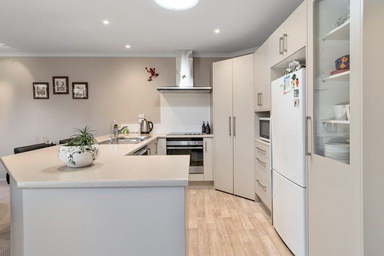 Photo of property in 8 Havenbrook Way, Pyes Pa, Tauranga, 3112