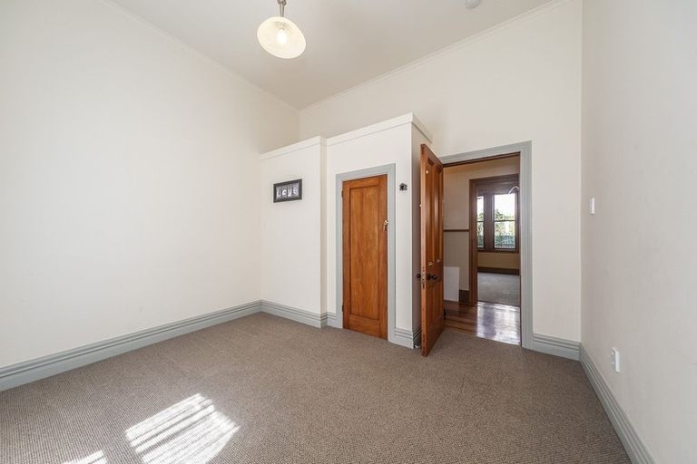 Photo of property in 18 Aurora Street, Petone, Lower Hutt, 5012