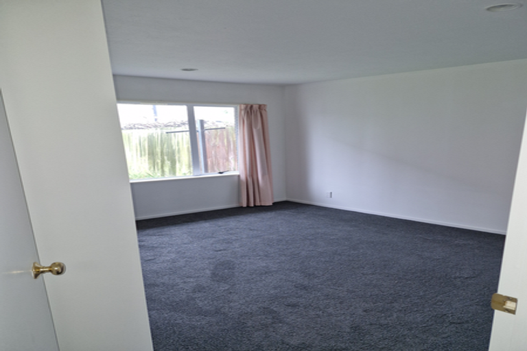 Photo of property in 1/40 Maxwell Street, Riccarton, Christchurch, 8041