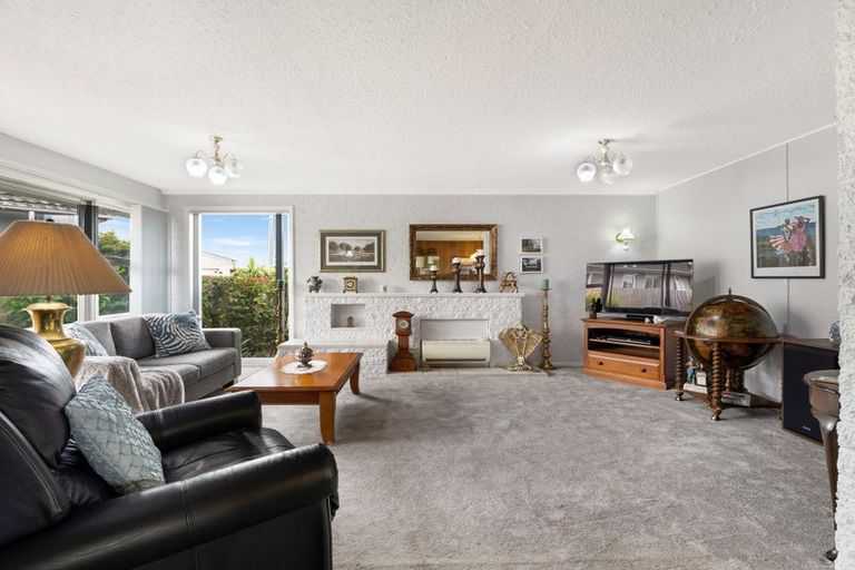 Photo of property in 35 Teesdale Street, Burnside, Christchurch, 8053