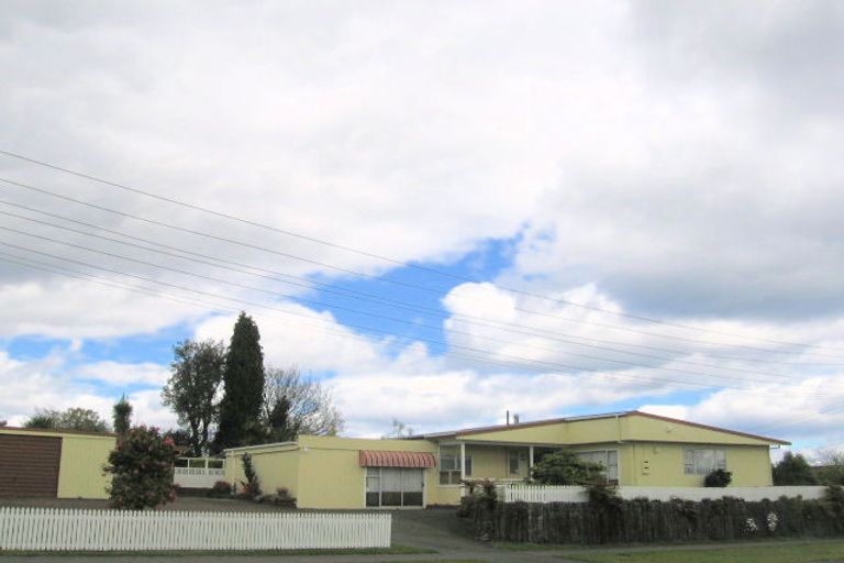 Photo of property in 55 Gillies Avenue, Taupo, 3330