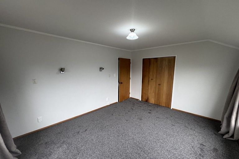 Photo of property in 4f Earp Street, Johnsonville, Wellington, 6037