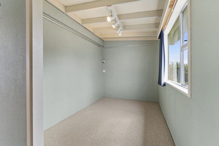 Photo of property in 14 Robert Mckeen Street, Otaki Beach, Otaki, 5512