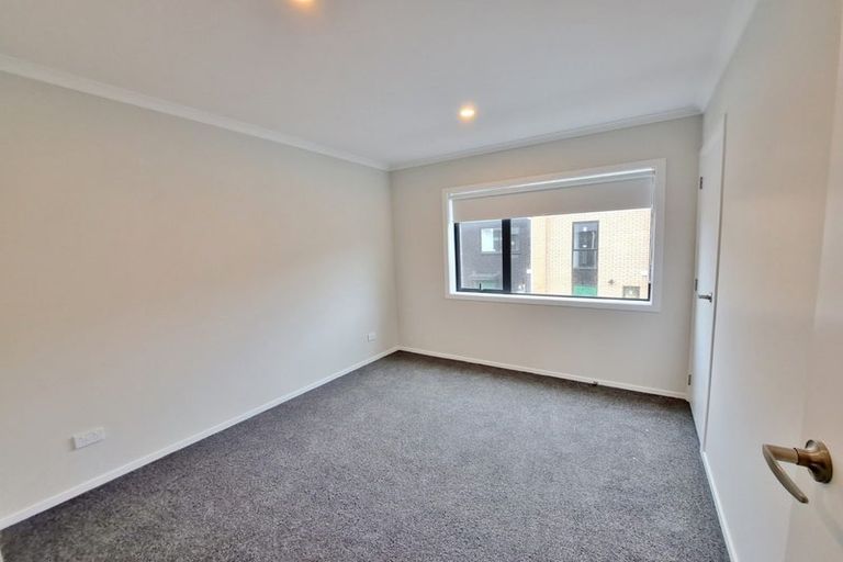Photo of property in 21/125b Metcalfe Road, Ranui, Auckland, 0612