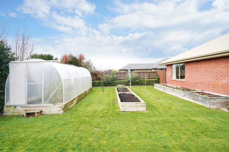 Photo of property in 6 Cassini Place, Leeston, 7632