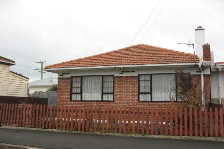 Photo of property in 121 Melbourne Street, South Dunedin, Dunedin, 9012
