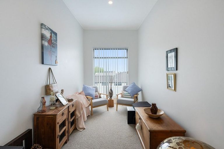 Photo of property in 31 Reynolds Place, Papamoa Beach, Papamoa, 3118