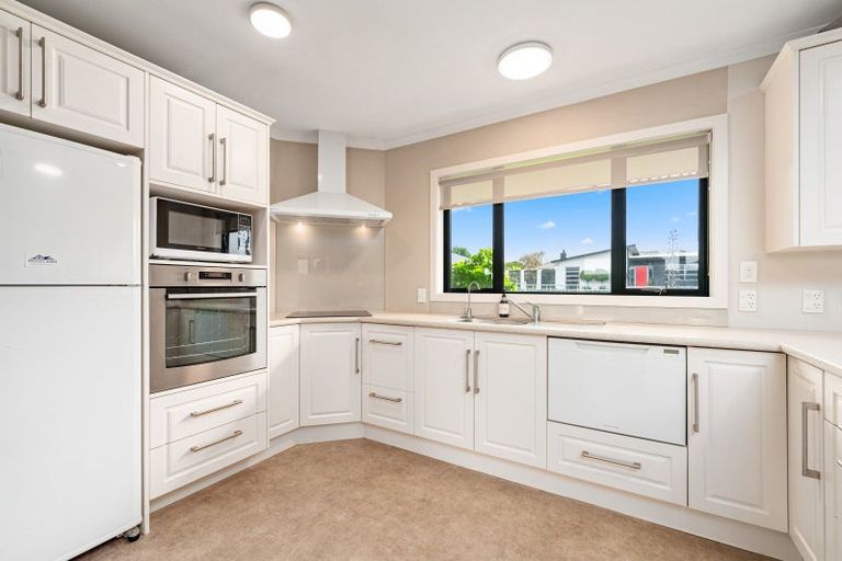 Photo of property in 32 Ursula Drive, Feilding, 4702