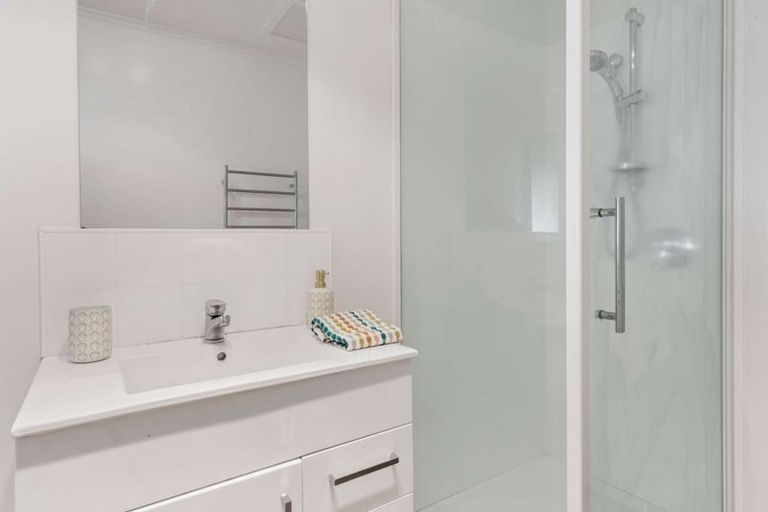 Photo of property in 11 Iles Road, Lynmore, Rotorua, 3010