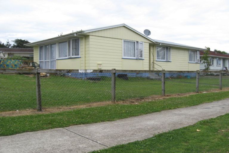 Property details for 49 Viscount Street, Mangere, Auckland, 2022