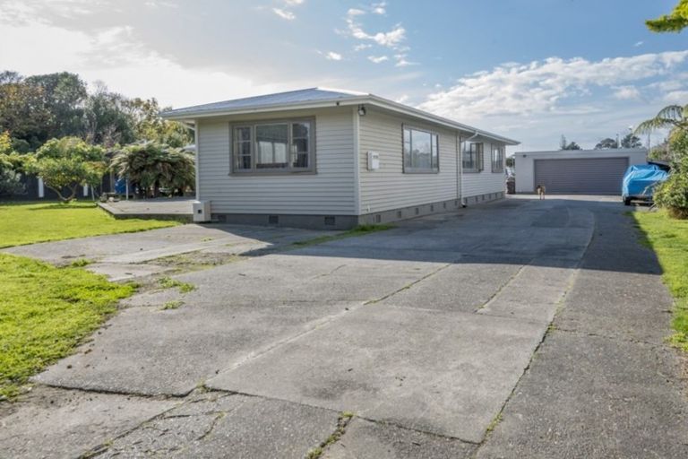 Photo of property in 96 Waerenga Road, Otaki, 5512