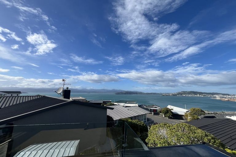 Photo of property in 26 Rama Crescent, Khandallah, Wellington, 6035