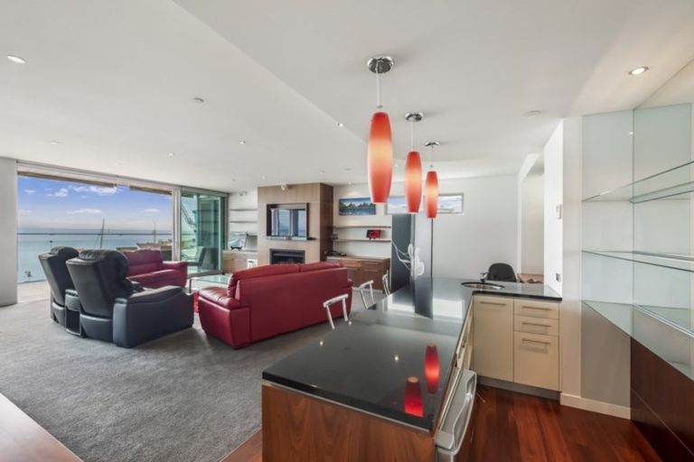 Photo of property in Quay Apartments, 108/283 Wakefield Quay, Stepneyville, Nelson, 7010