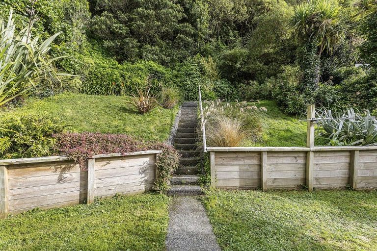 Photo of property in 150 Campbell Street, Karori, Wellington, 6012