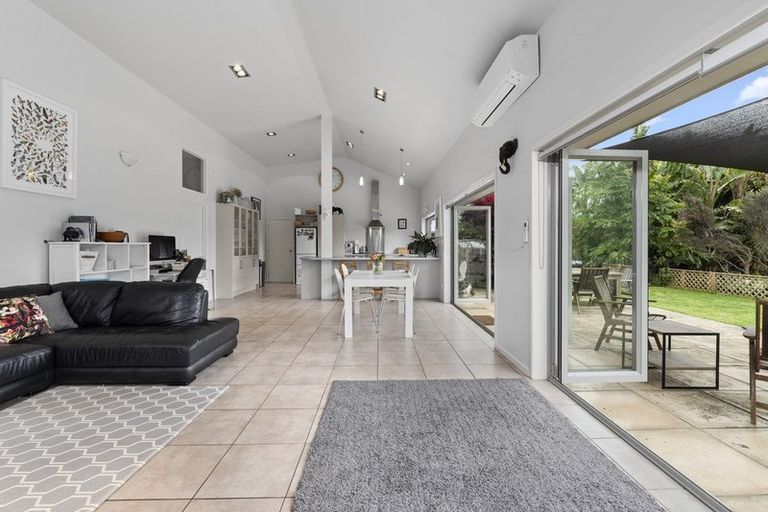 Photo of property in 59 Russell Road, Wainui, Silverdale, 0992