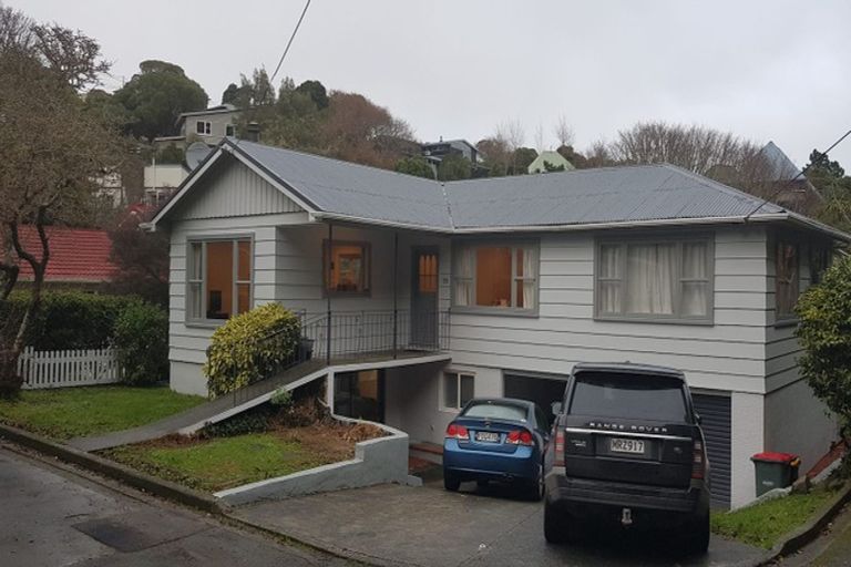Photo of property in 55 Waikowhai Street, Ngaio, Wellington, 6035