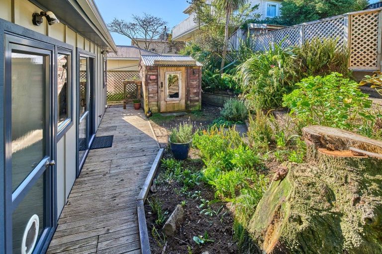 Photo of property in 13a Dale Road, Raumati South, Paraparaumu, 5032