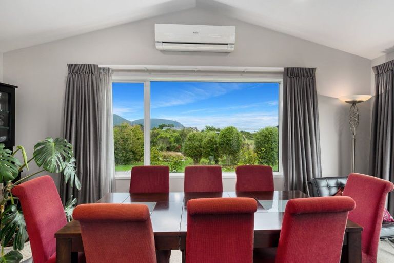 Photo of property in 26 Lacebark Drive, Kinloch, Taupo, 3377