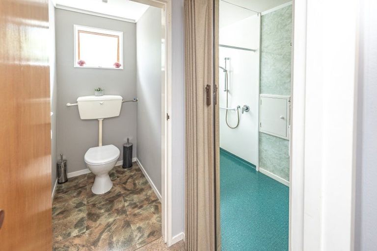 Photo of property in 10 Caius Avenue, Gonville, Whanganui, 4501