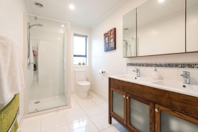 Photo of property in 1 Dryden Street, Mosgiel, 9024