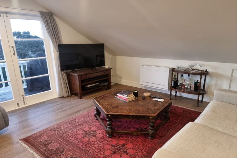 Photo of property in 18 Dedwood Terrace, Saint Marys Bay, Auckland, 1011
