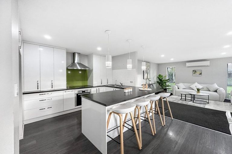 Photo of property in 7 Greenstone Street, Rolleston, 7614