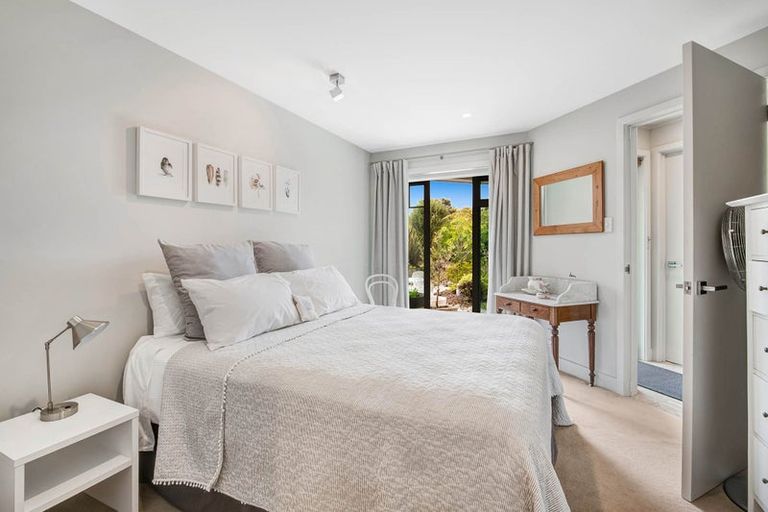 Photo of property in 19 Little Compton Mews, Snells Beach, 0920