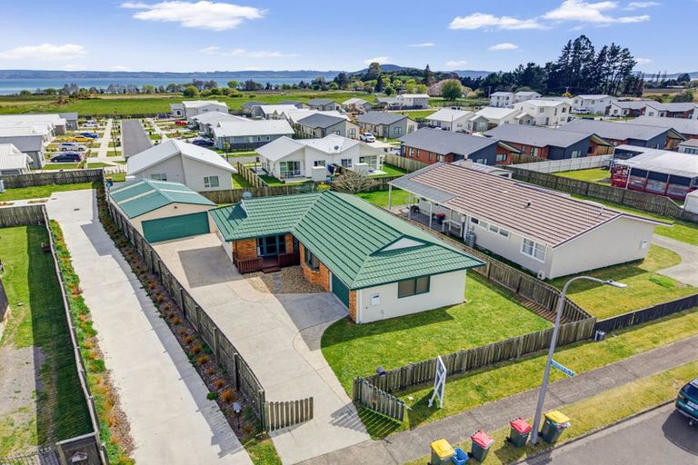 Photo of property in 17 Mansfield Road, Owhata, Rotorua, 3010