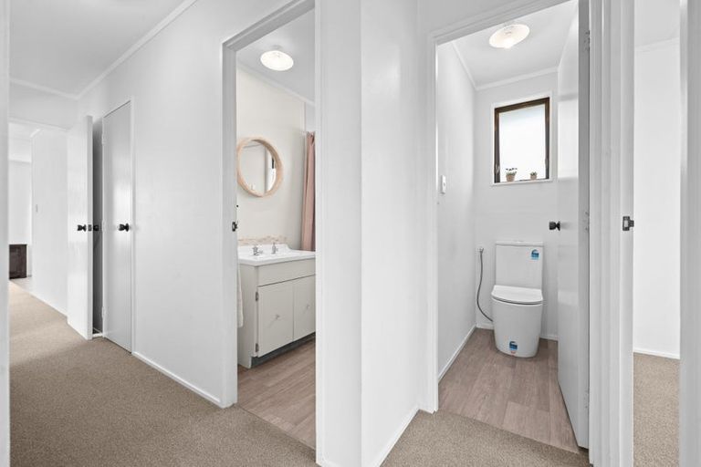 Photo of property in 4 Windleborn Lane, Melville, Hamilton, 3206