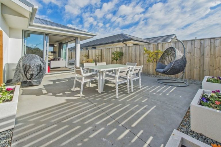 Photo of property in 12 Billington Drive, Halswell, Christchurch, 8025