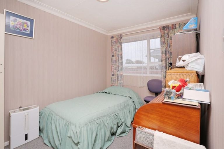 Photo of property in 23 Lauder Crescent, Heidelberg, Invercargill, 9812