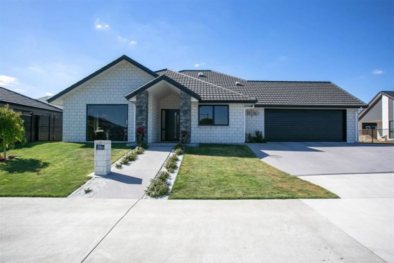 Photo of property in 39a Norfolk Drive, Cambridge, 3434