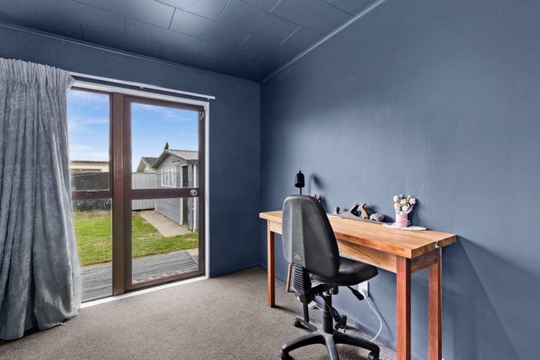 Photo of property in 16 Lanark Crescent, Tamatea, Napier, 4112