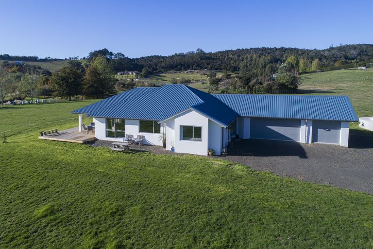 Photo of property in 39 Maunu Estate Drive, Maunu, Whangarei, 0110
