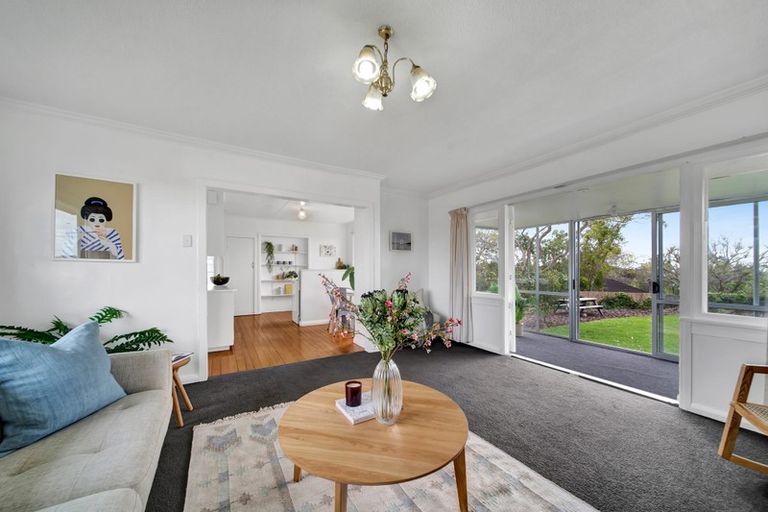 Photo of property in 184 Seaview Road, Westown, New Plymouth, 4310