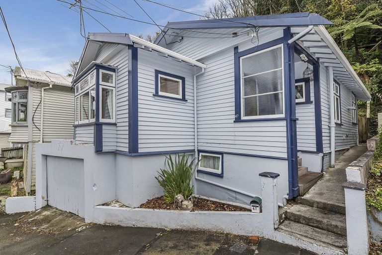 Photo of property in 47 Adams Terrace, Aro Valley, Wellington, 6021