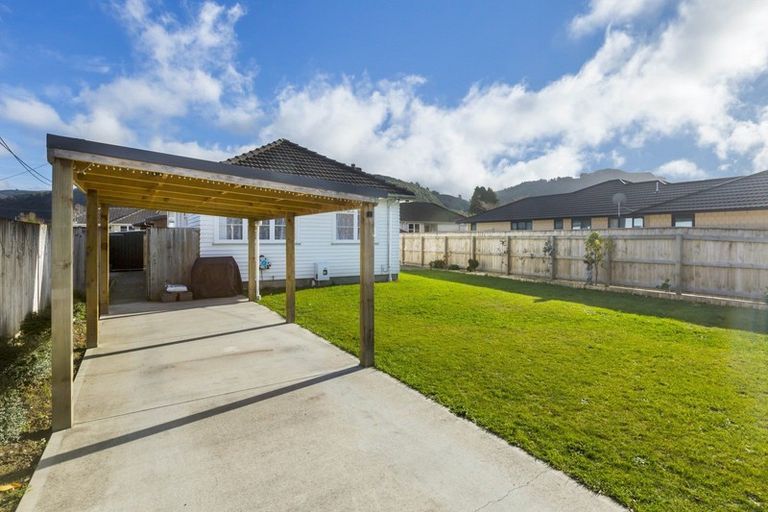 Photo of property in 121 Thackeray Street, Trentham, Upper Hutt, 5018