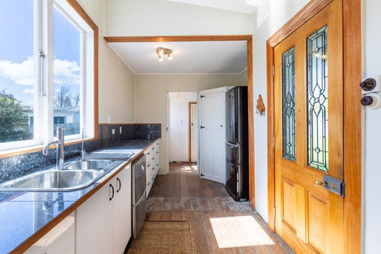 Photo of property in 34 Victoria Avenue, Dannevirke, 4930