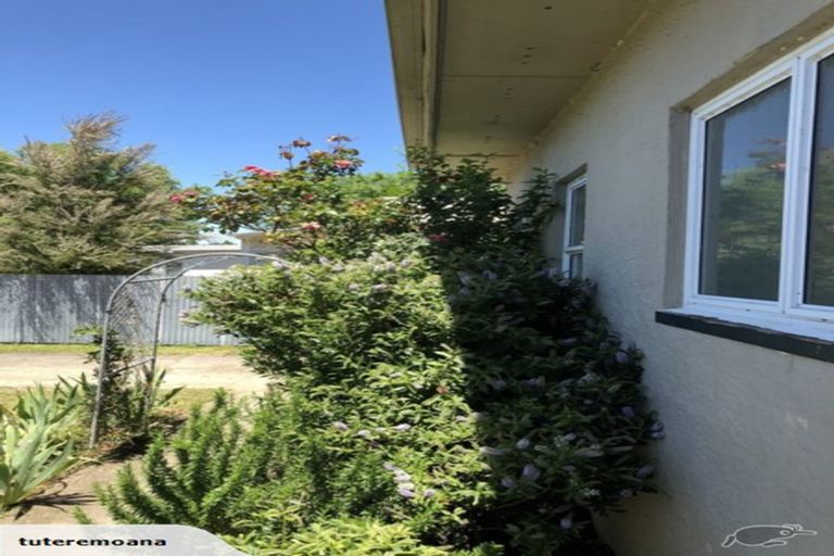 Photo of property in 72 Kent Street, Carterton, 5713