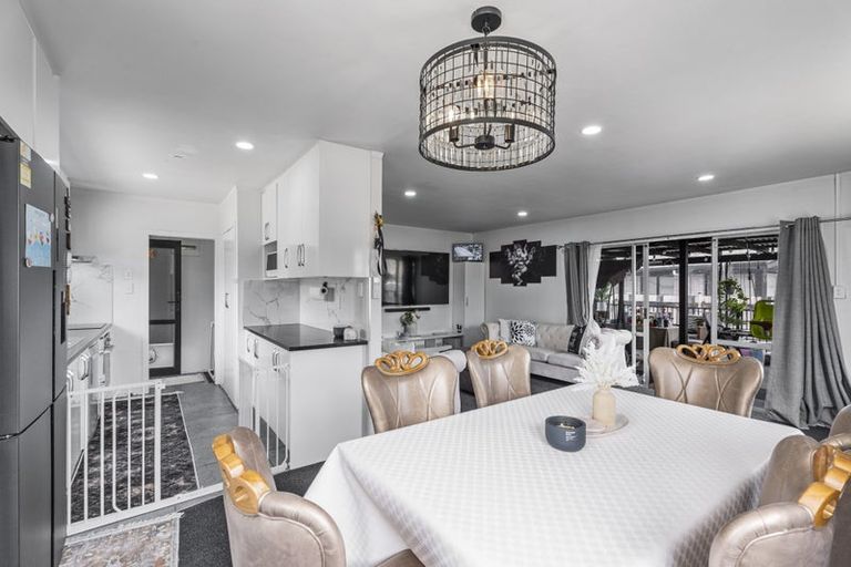 Photo of property in 1 Leslie Place, Deanwell, Hamilton, 3206