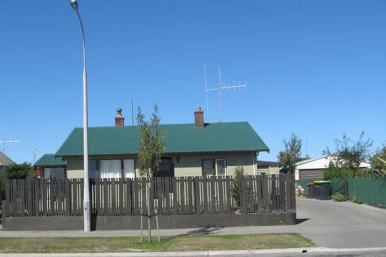 Photo of property in 32 Saint George Street, Watlington, Timaru, 7910