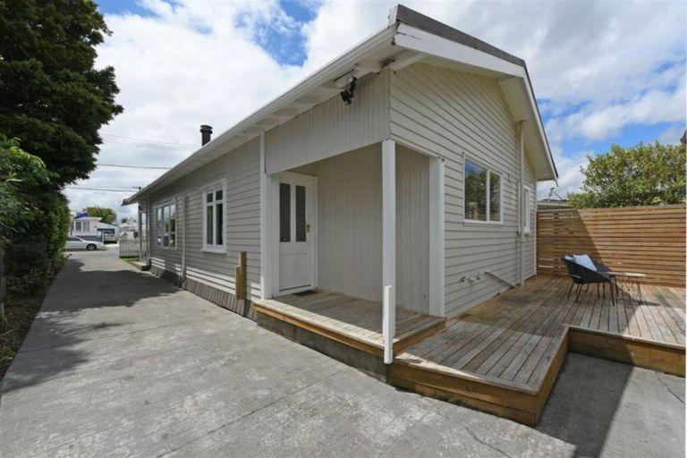 Photo of property in 2a Beth Street, Trentham, Upper Hutt, 5018