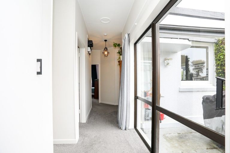 Photo of property in 31 Highfield Terrace, Newfield, Invercargill, 9812