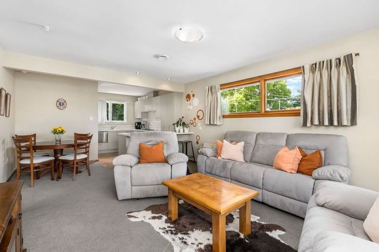 Photo of property in 2/4 Hudson Street, Bryndwr, Christchurch, 8053