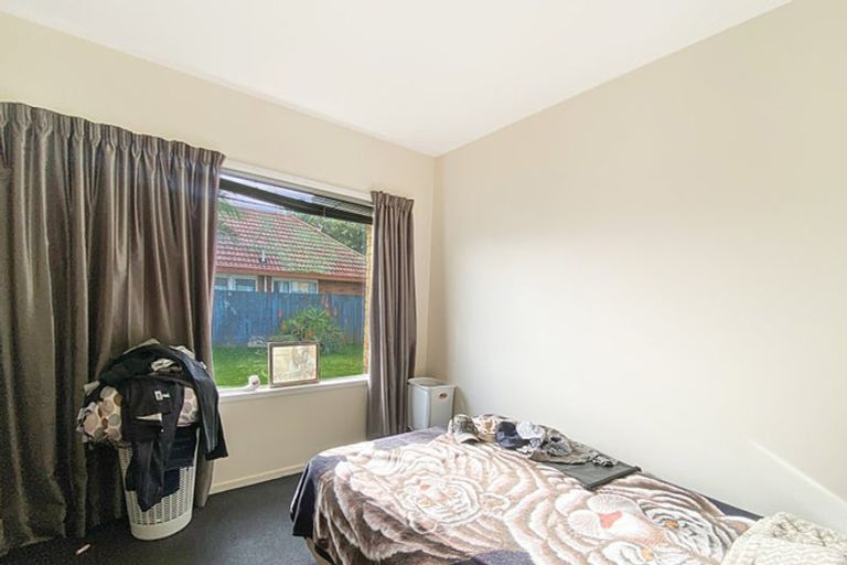 Photo of property in 24 Landette Road, Manurewa, Auckland, 2102