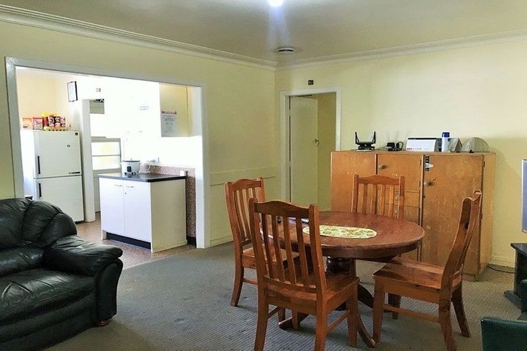 Photo of property in 21 Smiths Avenue, Papakura, 2110