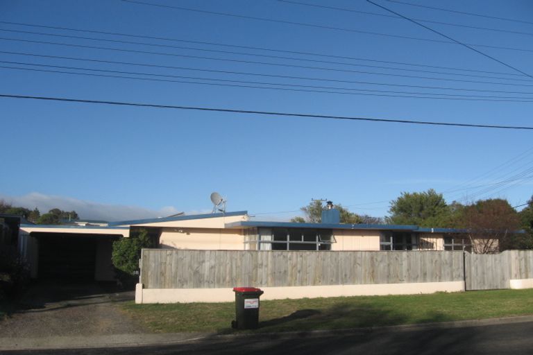 Photo of property in 38 Menin Road, Raumati South, Paraparaumu, 5032