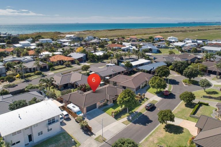 Photo of property in 6 Golden Courie Close, Papamoa Beach, Papamoa, 3118