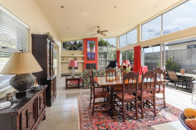 Photo of property in 38 Great West Road, Matipo Heights, Rotorua, 3015