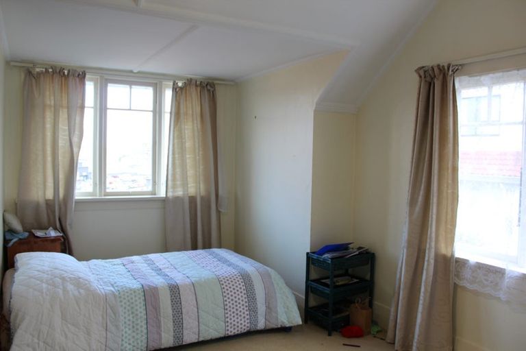 Photo of property in 8 Constitution Street, Dunedin Central, Dunedin, 9016